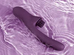 Elatia Clitoral Tickling Vibrator - Image 5